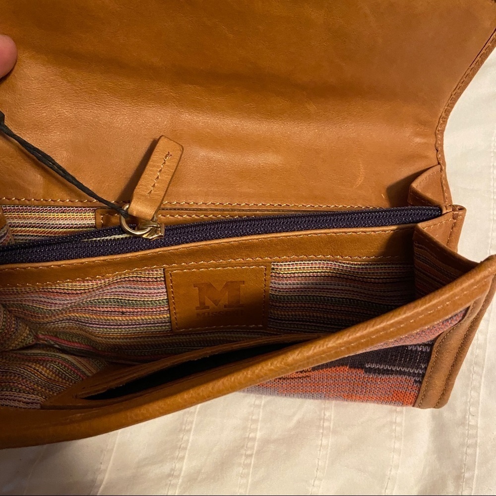 NWT AUTHENTIC‎ Missoni Wallet. Mint. Paid $285 - Picture 5 of 10